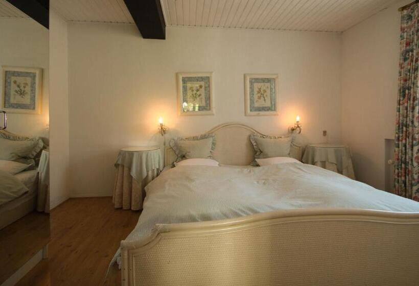 חדר אקונומי, Kokkedal Slots