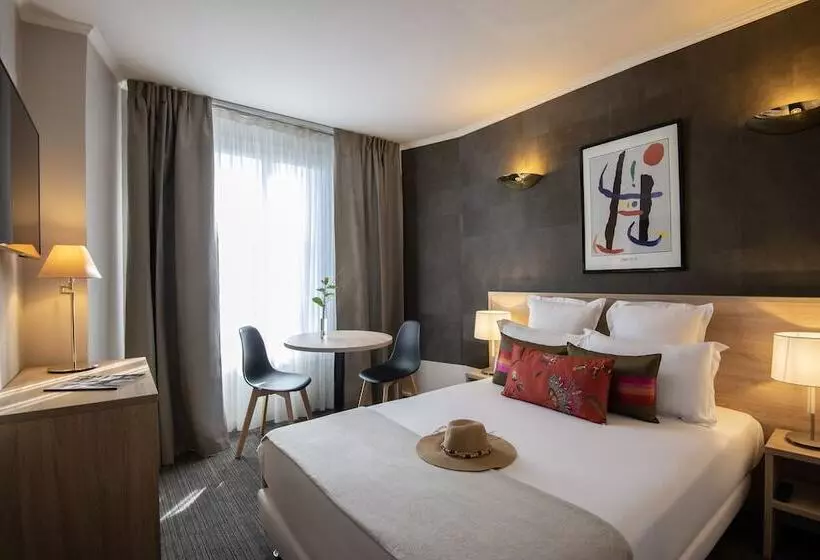 سوییت, Amarante Cannes