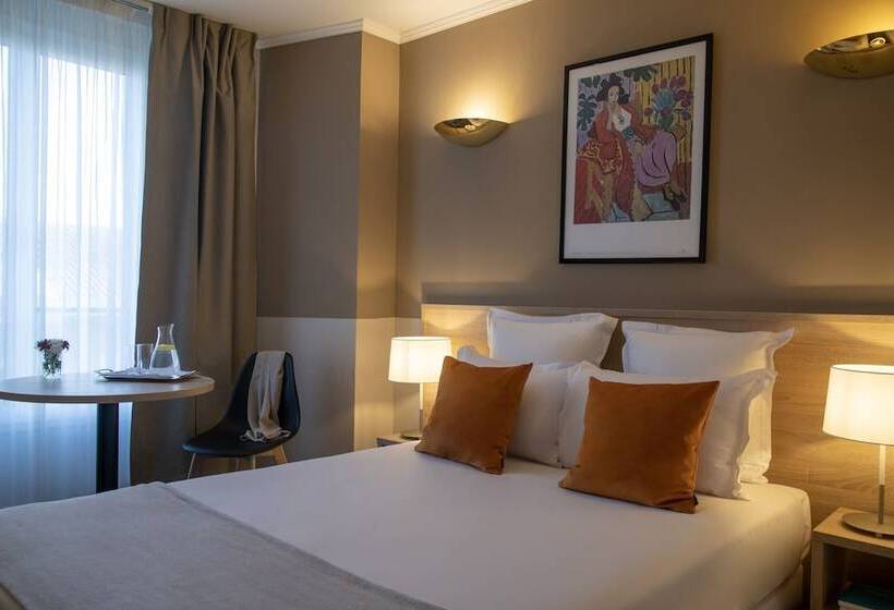 高级大房间, Amarante Cannes