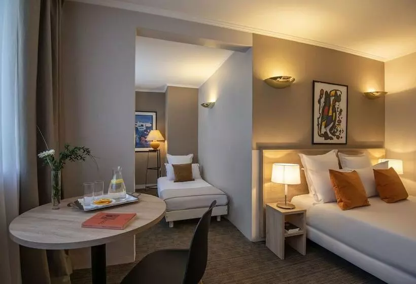 اتاق کلاسیک سه تخته, Amarante Cannes
