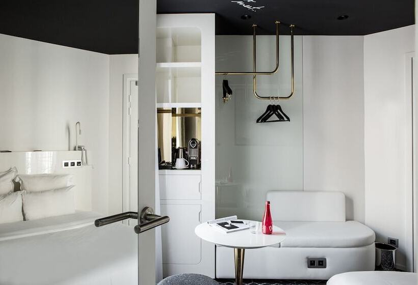 Habitación Clásica, Le General