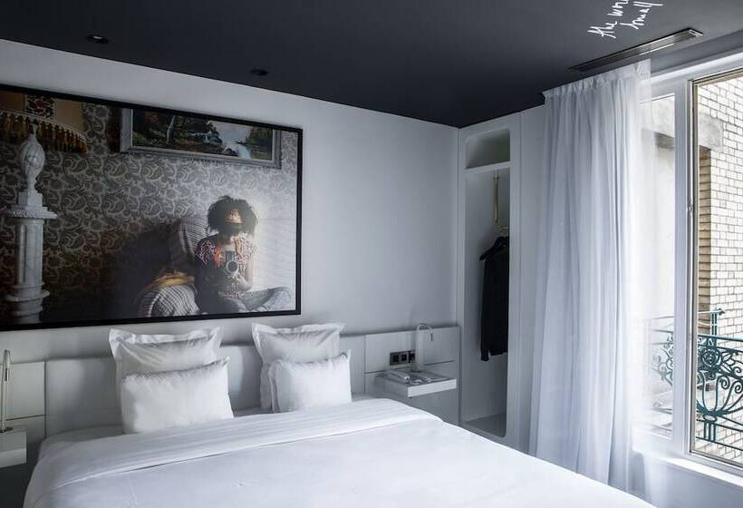 Junior Suite, Le General