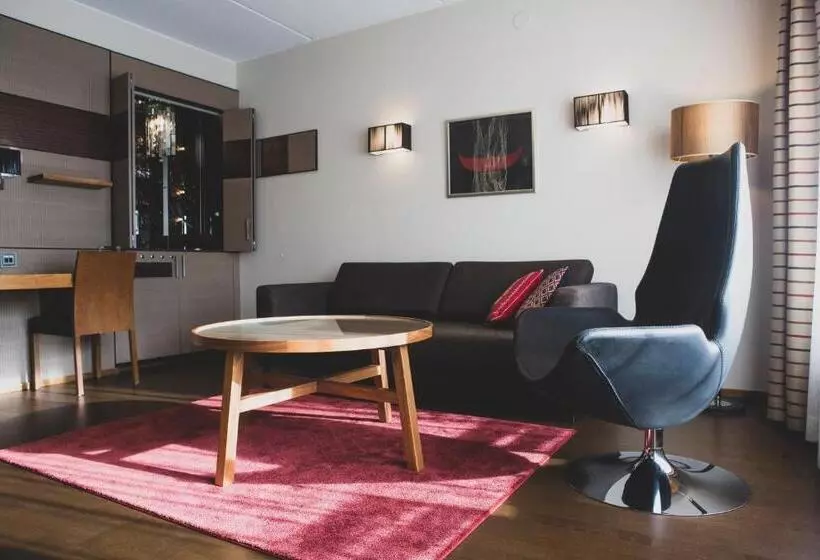 سوییت جونیور, Levi Hotel Spa