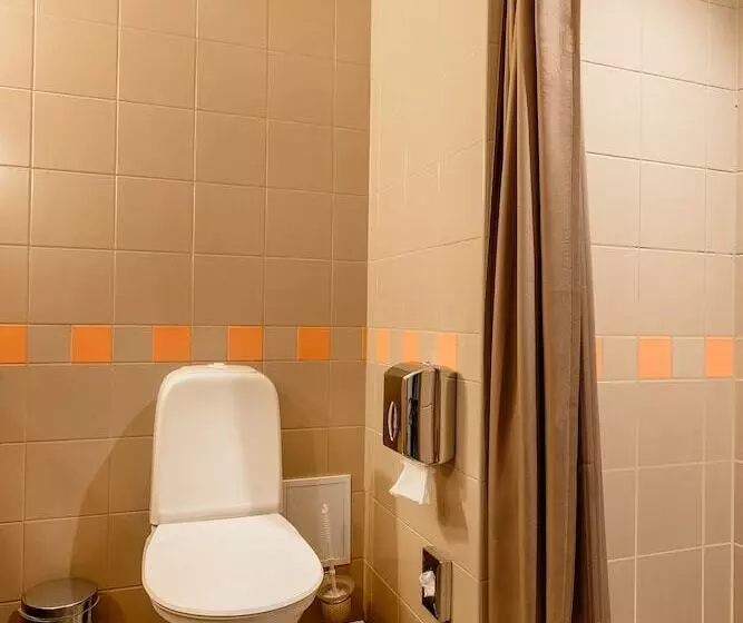 اتاق استاندارد, Metropol