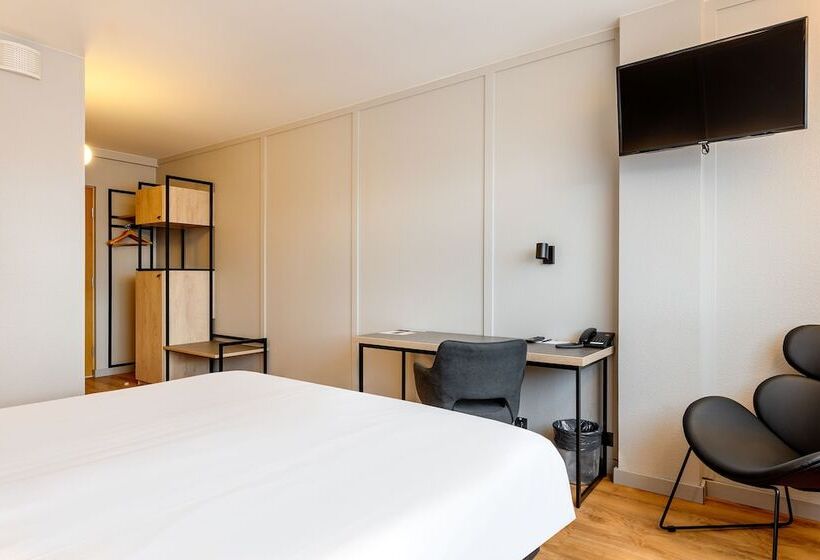 اتاق استاندارد, Metropol