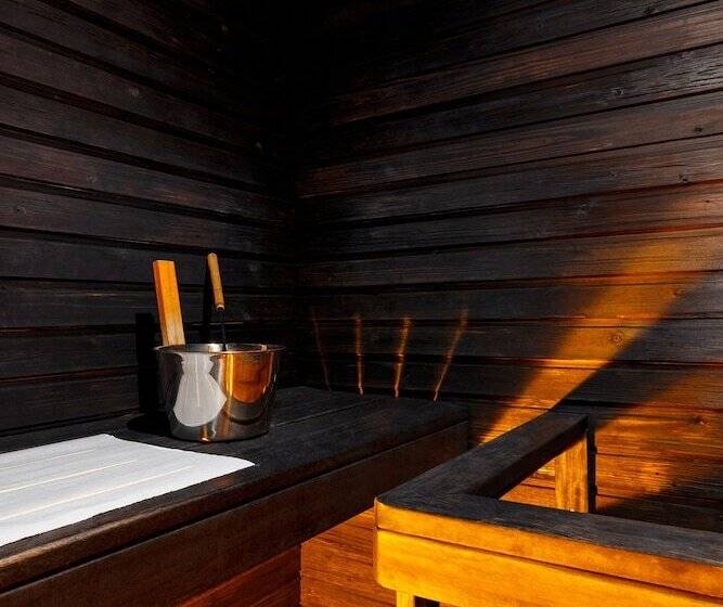 اتاق استاندارد, Metropol