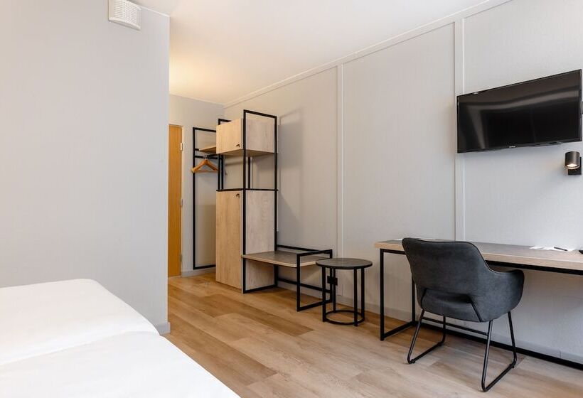 اتاق استاندارد, Metropol