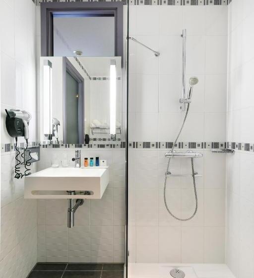 غرفة قياسية لذوى الاحتياجات الخاصة, 7hotel&spa