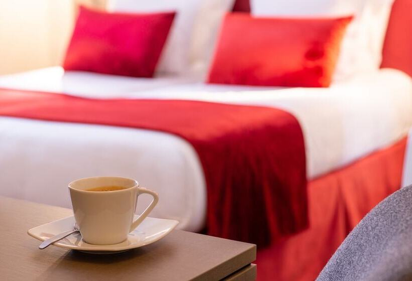 Standard Room, Hôtel Aston Paris