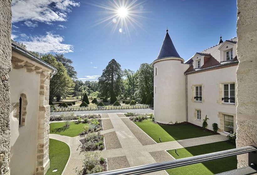 סוויטה דלוקס, Chateau Saintjean, Relais & Chateaux