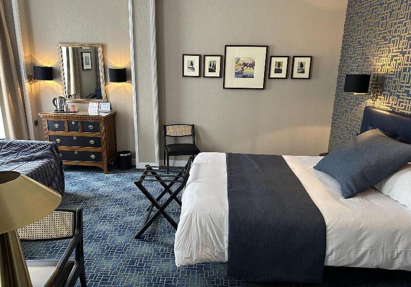 デラックスルーム, Churchill Hotel Bayeux Centre