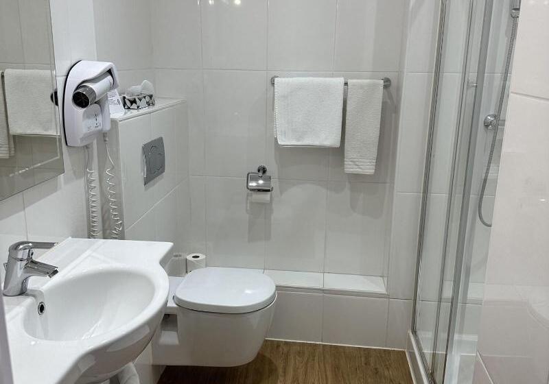Номер Superior, Churchill Hotel Bayeux Centre
