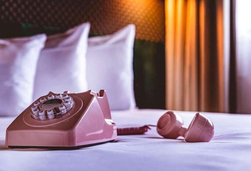 スタンダードルーム, The Remix