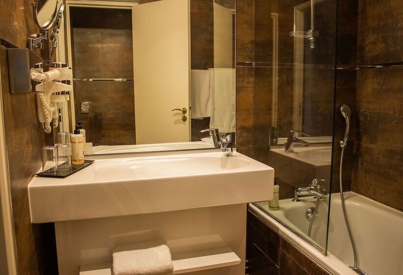 Номер Deluxe, Best Western Plus Le Moderne