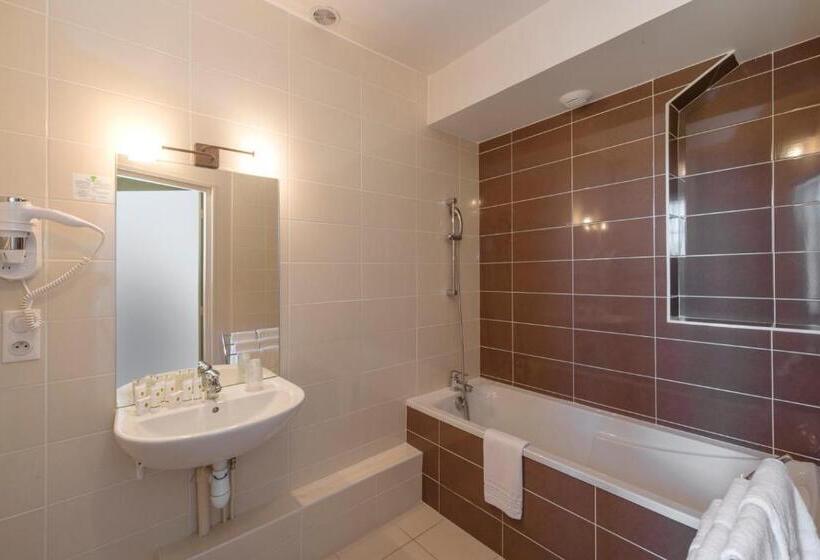 סוויטת ג'וניור, Hôtel Restaurant De La Poste & Du Lion D Or