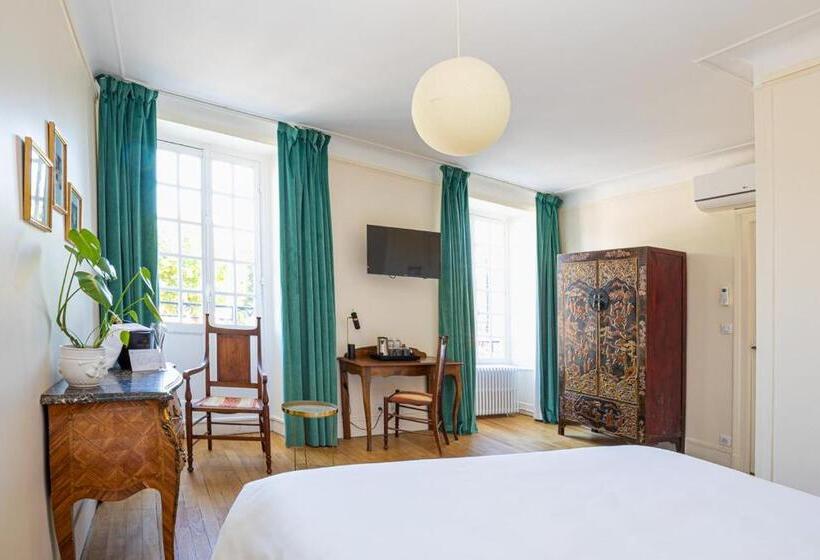 חדר דלוקס, Hôtel Restaurant De La Poste & Du Lion D Or