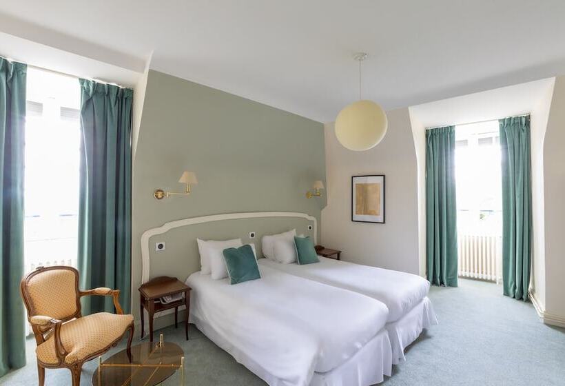 חדר סופריור, Hôtel Restaurant De La Poste & Du Lion D Or