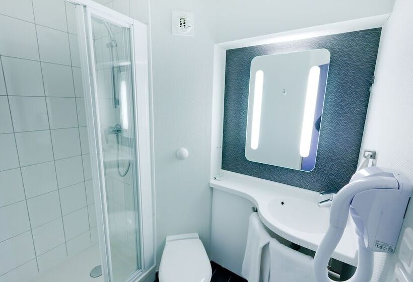 Номер Стандарт Двуспальная Кровать, Ibis Cherbourg La Glacerie