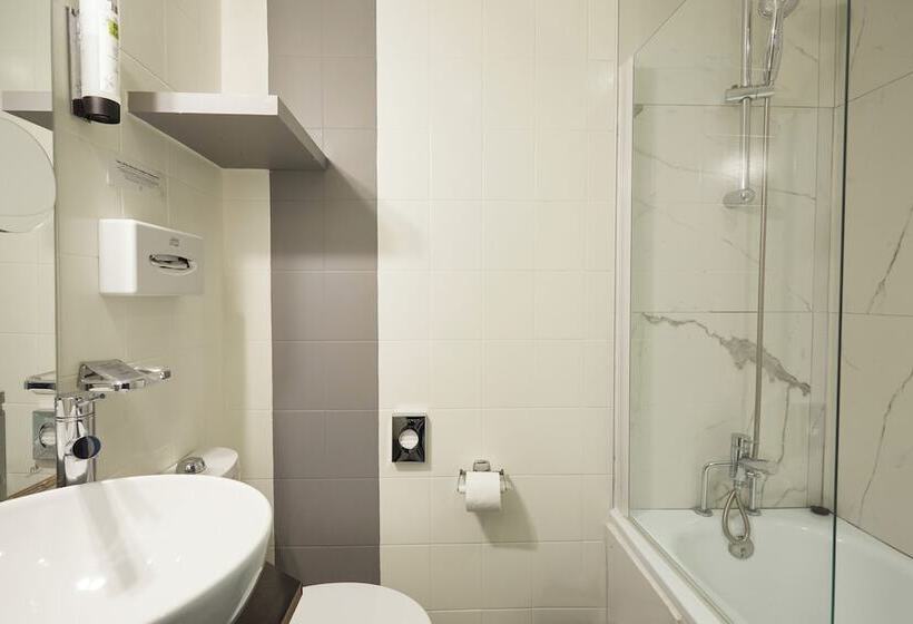 スタンダードシングルルーム, Logis Hôtel Jardin De Villiers