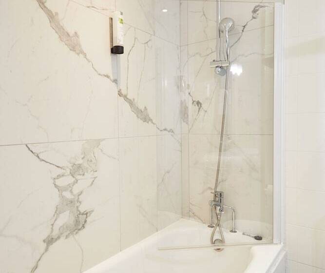 スタンダードルーム, Logis Hôtel Jardin De Villiers