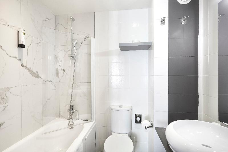 スタンダードルーム, Logis Hôtel Jardin De Villiers