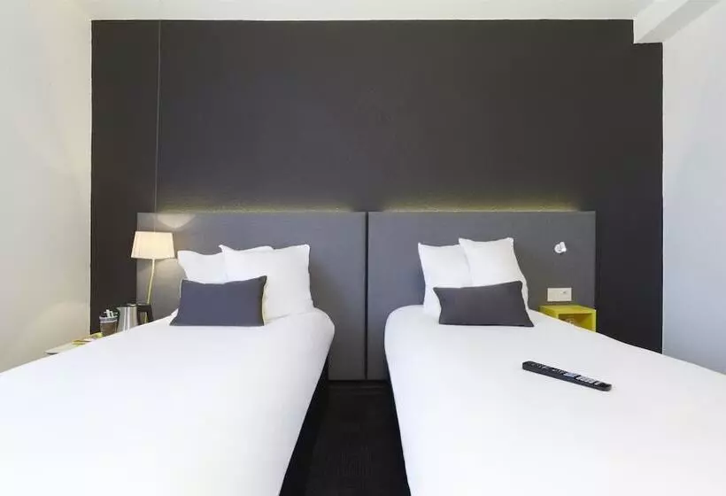 スタンダードルーム, Kyriad Hotel Brest