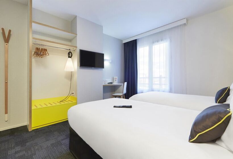 Номер Стандарт, Kyriad Hotel Brest