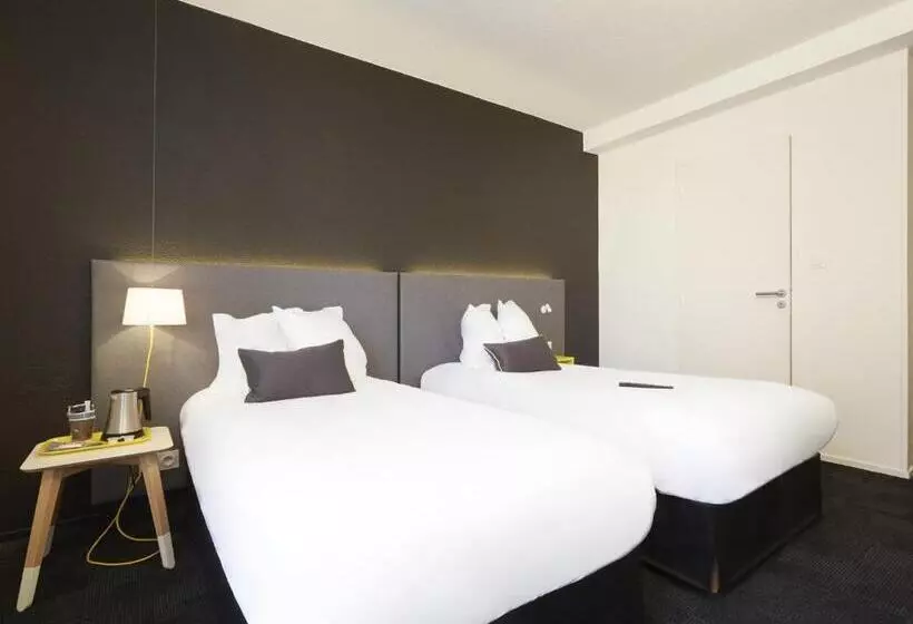 クラブルーム, Kyriad Hotel Brest