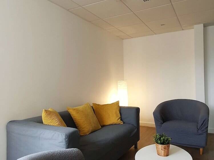 Номер Стандарт, Kyriad Hotel Brest