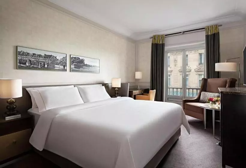 キングサイズベッドのスーペリアルーム, The Westin Parisvendome