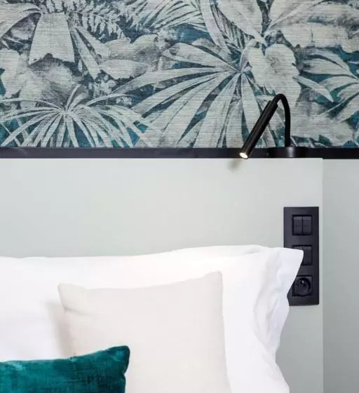 ダブルベッドのクラシックルーム, Best Western Plus Opera Batignolles
