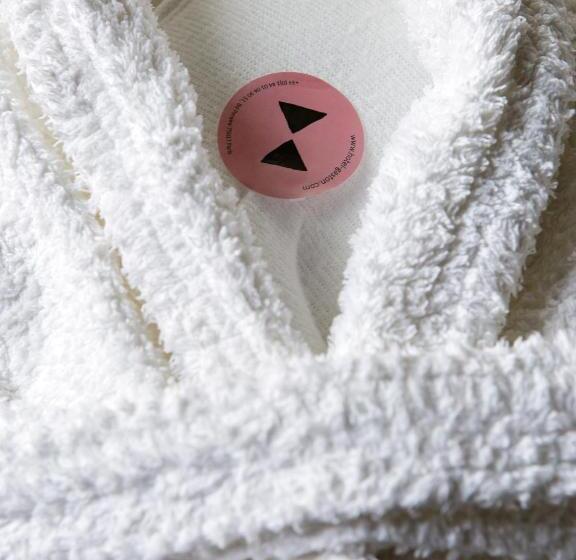 プレステージルーム, Gaston