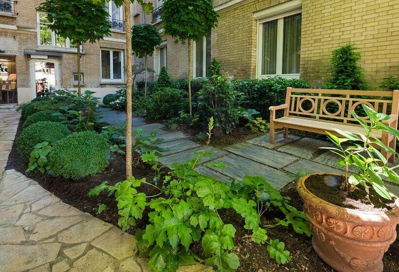 ジュニアスイート, Magellan