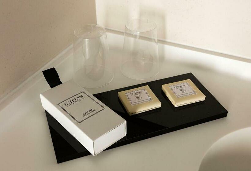 スタンダードルーム, Magellan