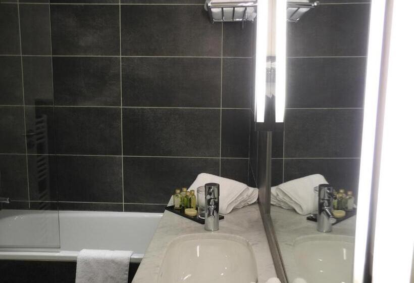 اتاق سوپریور, Marais Bastille