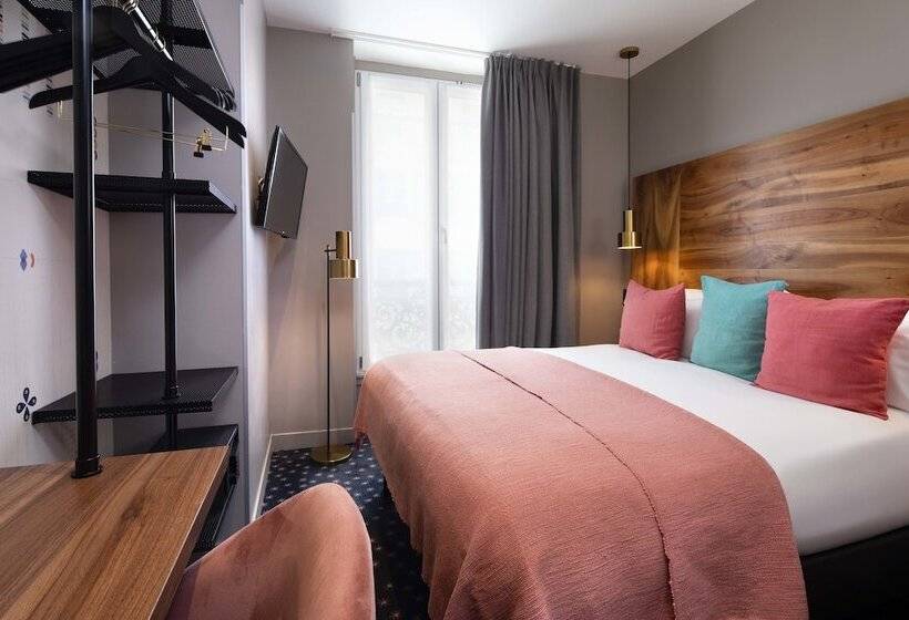 Номер Стандарт, Maxim Folies