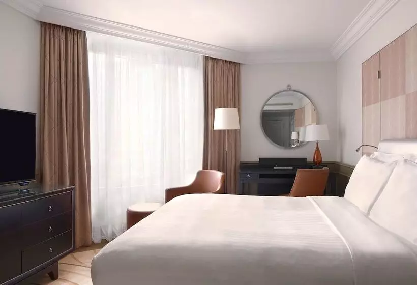 اتاق لوکس, Paris Marriott Champs Elysees