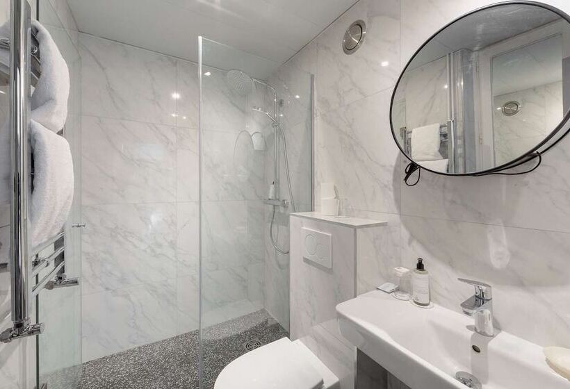 غرفة قياسية فردية, Saint Christophe