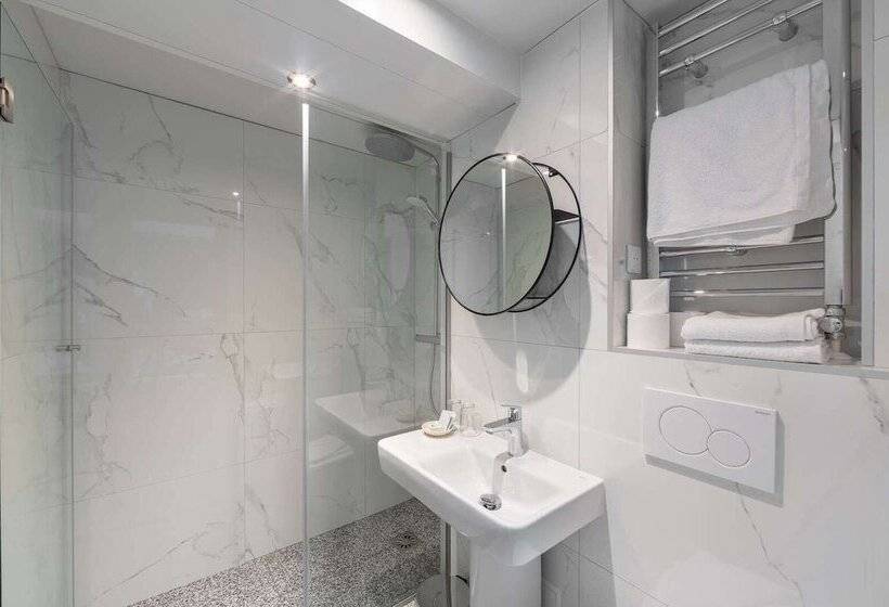 غرفة قياسية فردية, Saint Christophe