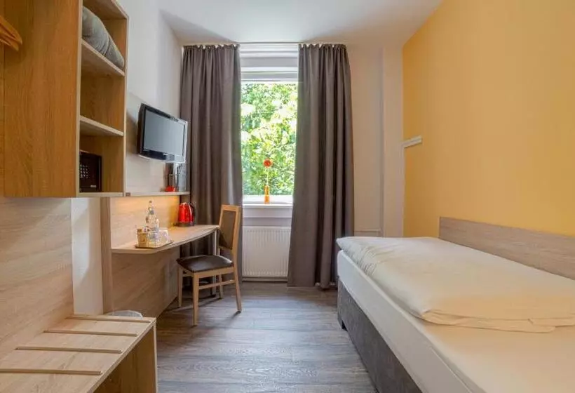 Standard Yhden Hengen Huone, City Hotel Hannover