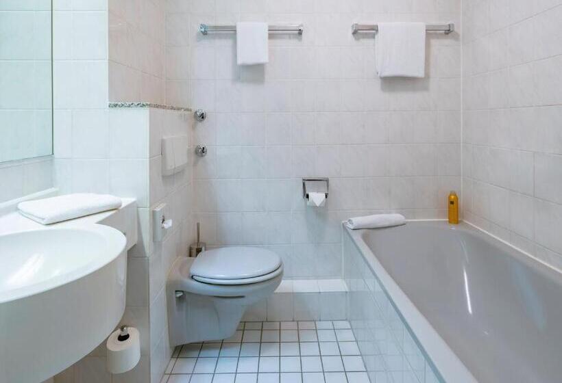 Номер Стандарт, ACHAT Hotel Rüsselsheim Frankfurt
