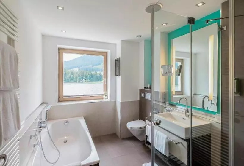 ガーデンビューデラックスルーム, Arabella Alpenhotel Am Spitzingsee, A Tribute Portfolio