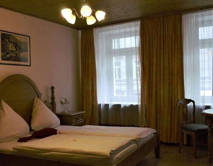 اتاق استاندارد, Atlanta