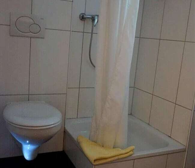 اتاق استاندارد یک نفره, Atlanta