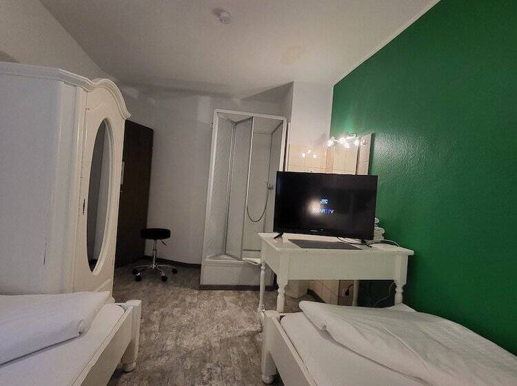 اتاق استاندارد یک نفره, Atlanta