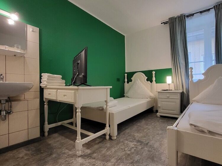 اتاق استاندارد یک نفره, Atlanta