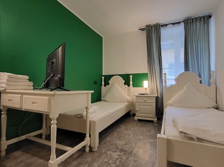 اتاق استاندارد یک نفره, Atlanta