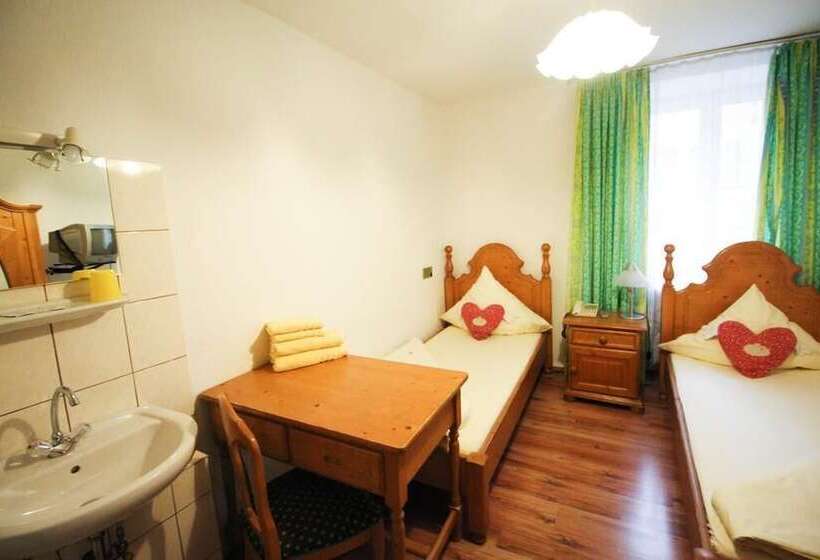 اتاق استاندارد یک نفره, Atlanta