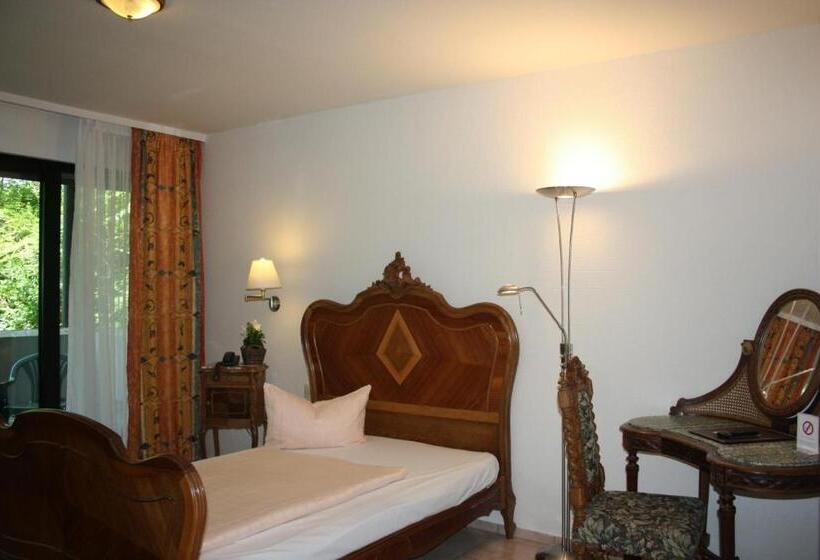 غرفة قياسية فردية, Bawelsberger Hof