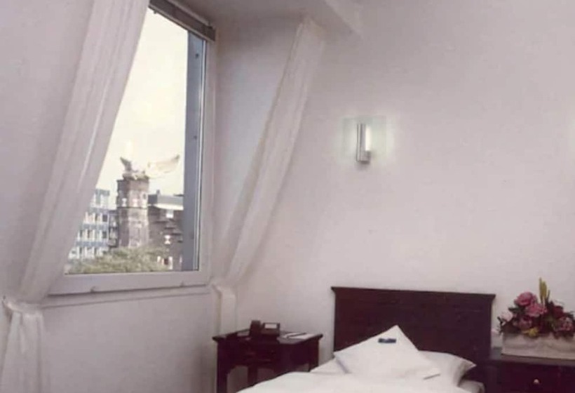 标准三人间, Cerano City Hotel Köln Am Dom